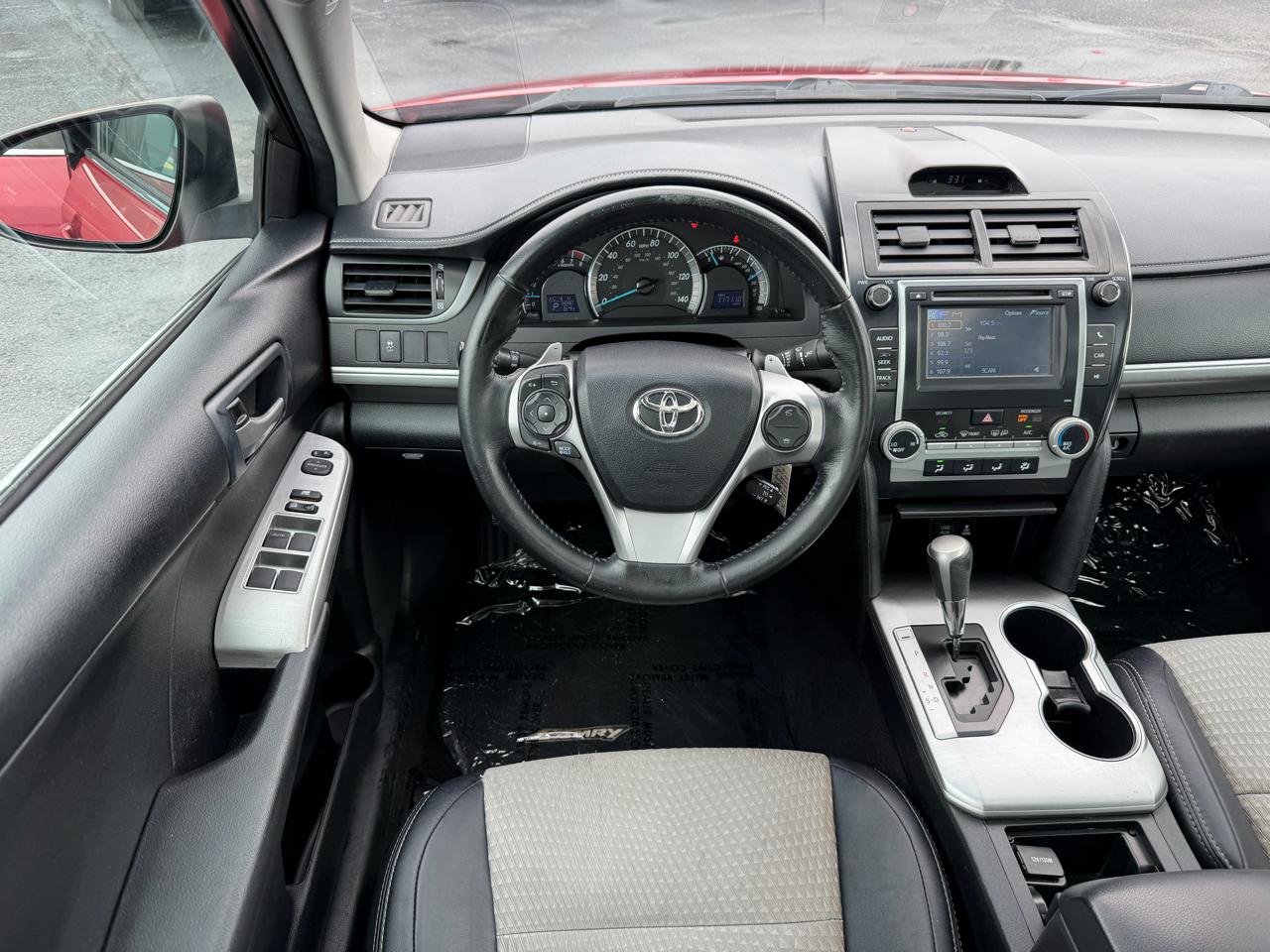Toyota Camry 2014.5 4dr Sdn I4 Auto SE Sport (Natl) 2014