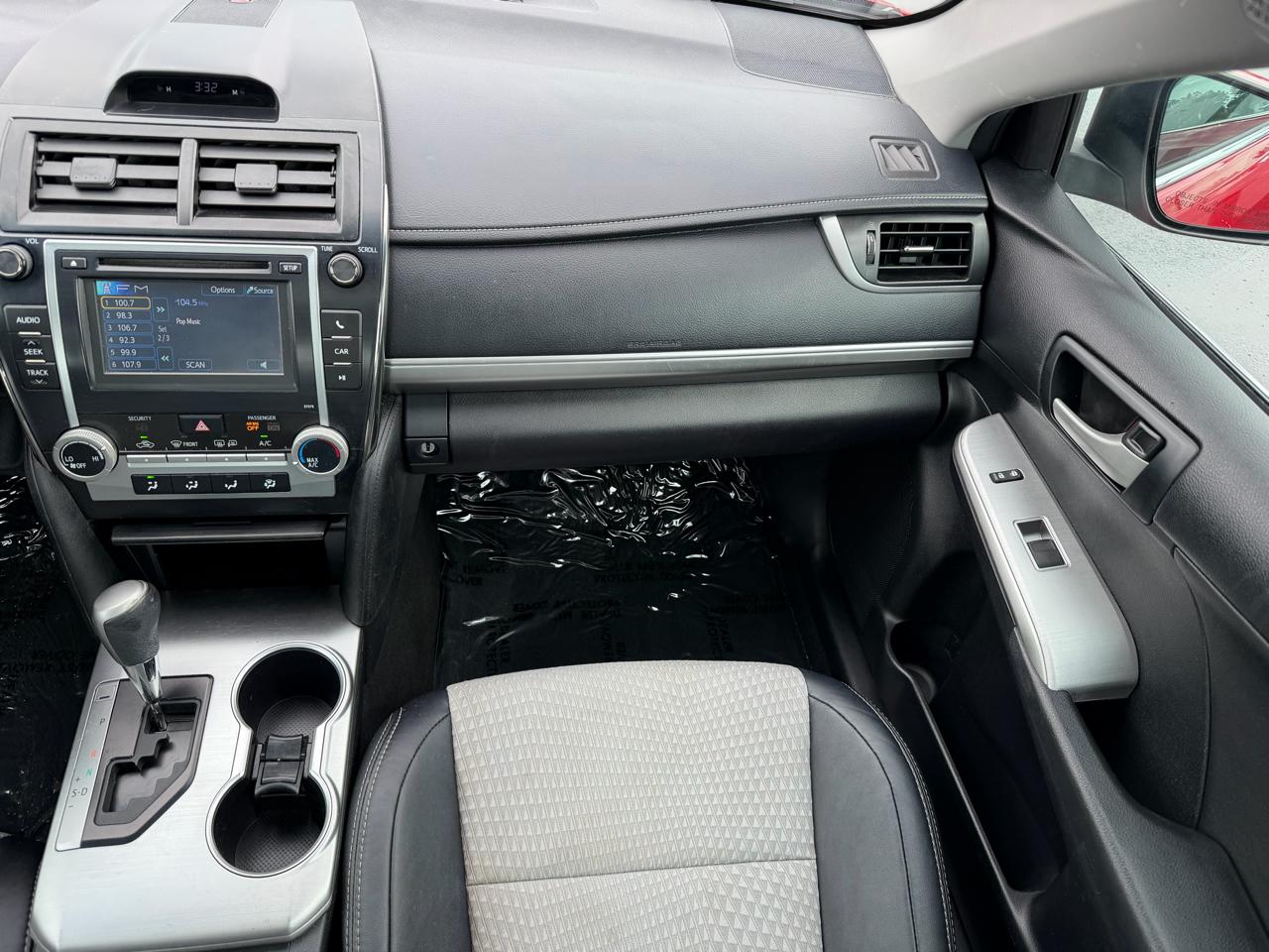 Toyota Camry 2014.5 4dr Sdn I4 Auto SE Sport (Natl) 2014