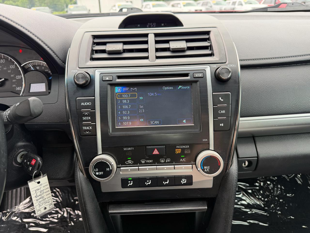 Toyota Camry 2014.5 4dr Sdn I4 Auto SE Sport (Natl) 2014