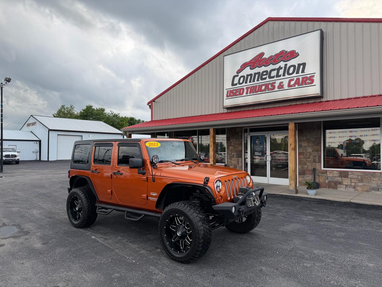 Jeep Wrangler Unlimited 4WD 4dr Sahara 2011