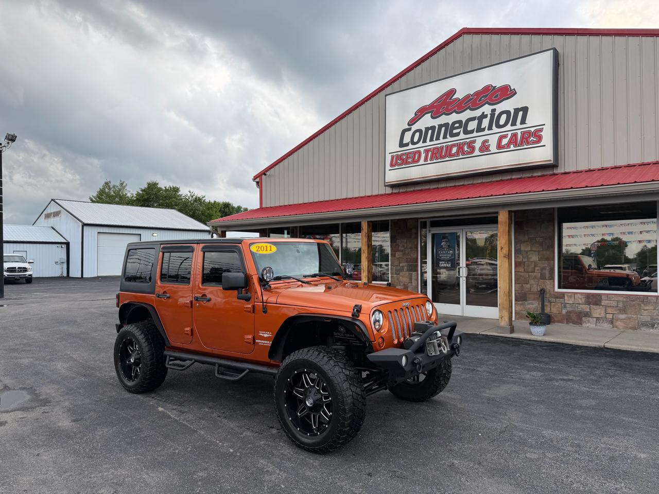 Jeep Wrangler Unlimited 4WD 4dr Sahara 2011