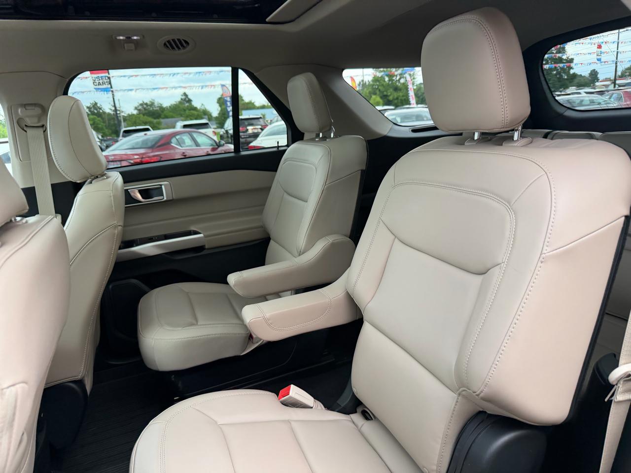 Ford Explorer XLT 2023