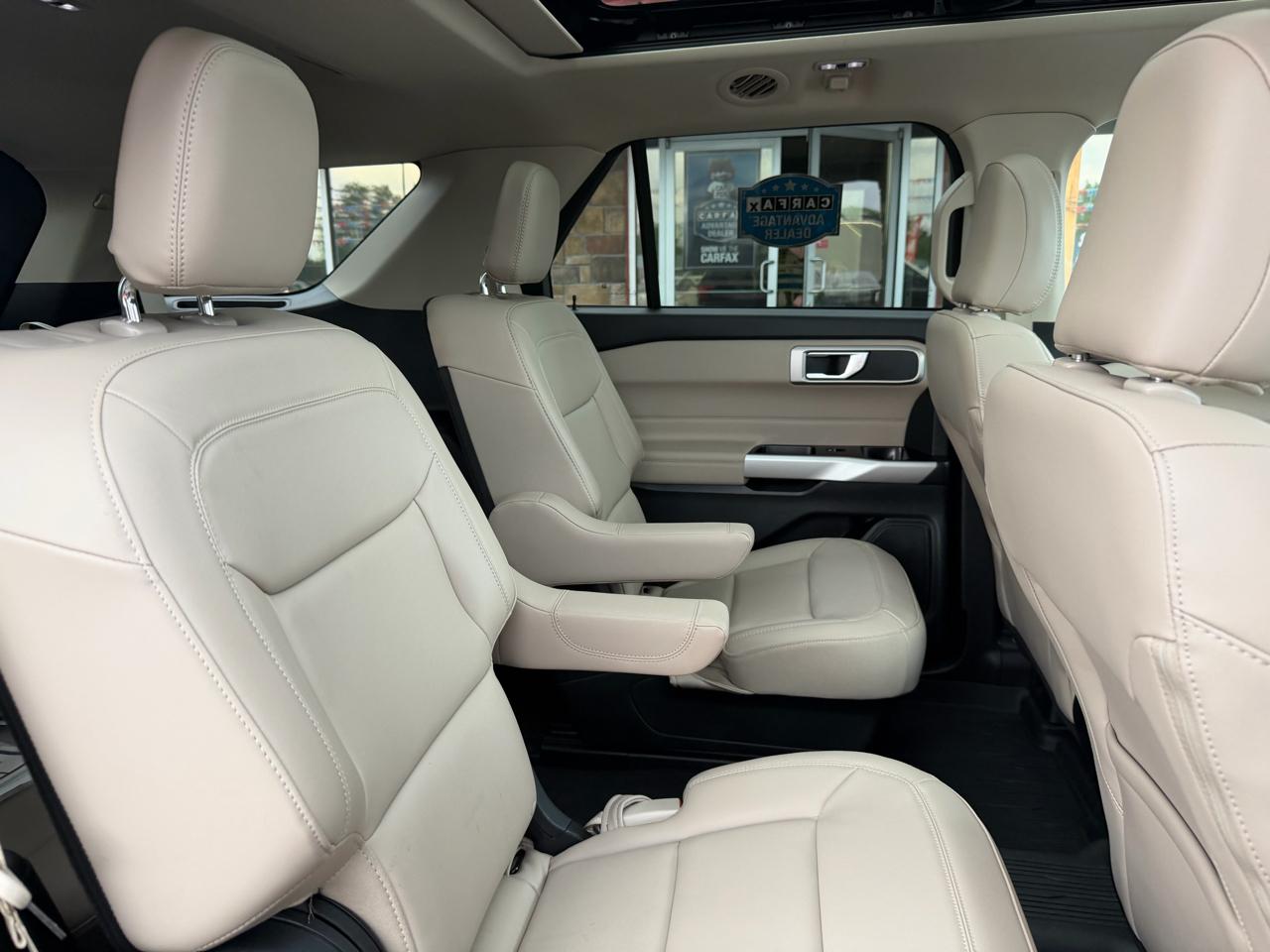 Ford Explorer XLT 2023