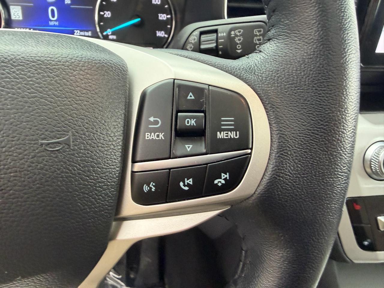 Ford Explorer XLT 2023