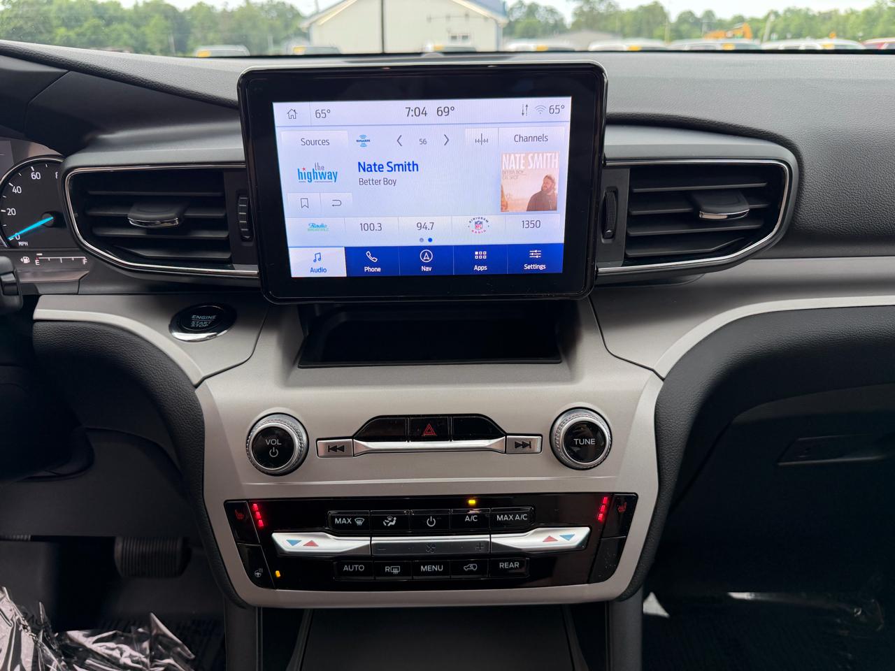 Ford Explorer XLT 2023