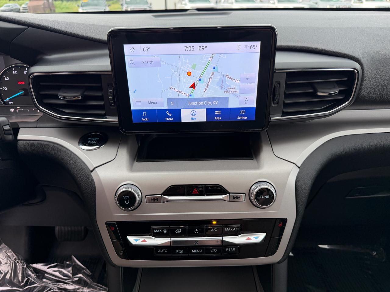 Ford Explorer XLT 2023