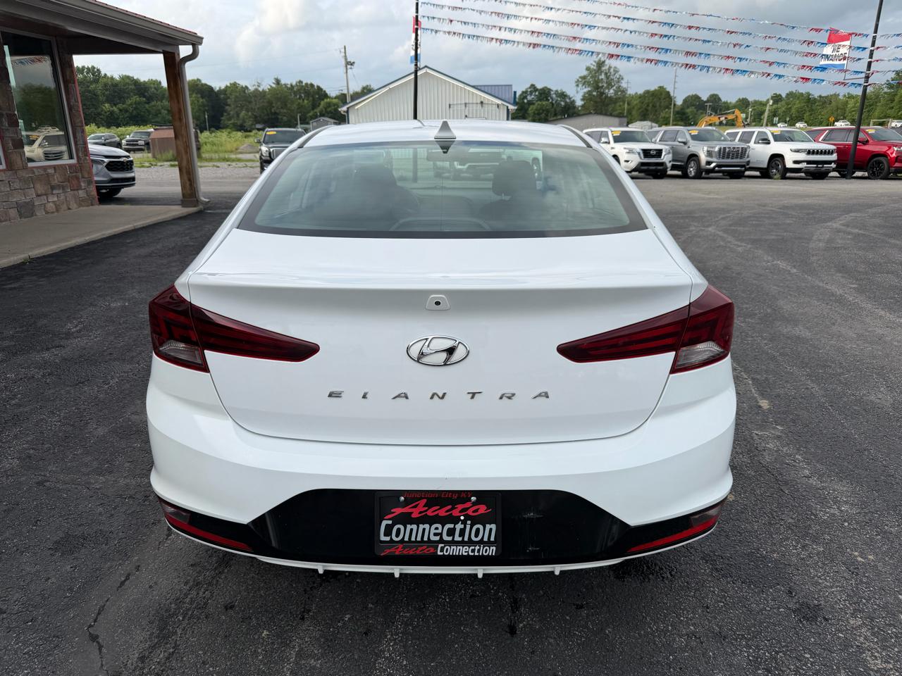 Hyundai Elantra SEL IVT 2020