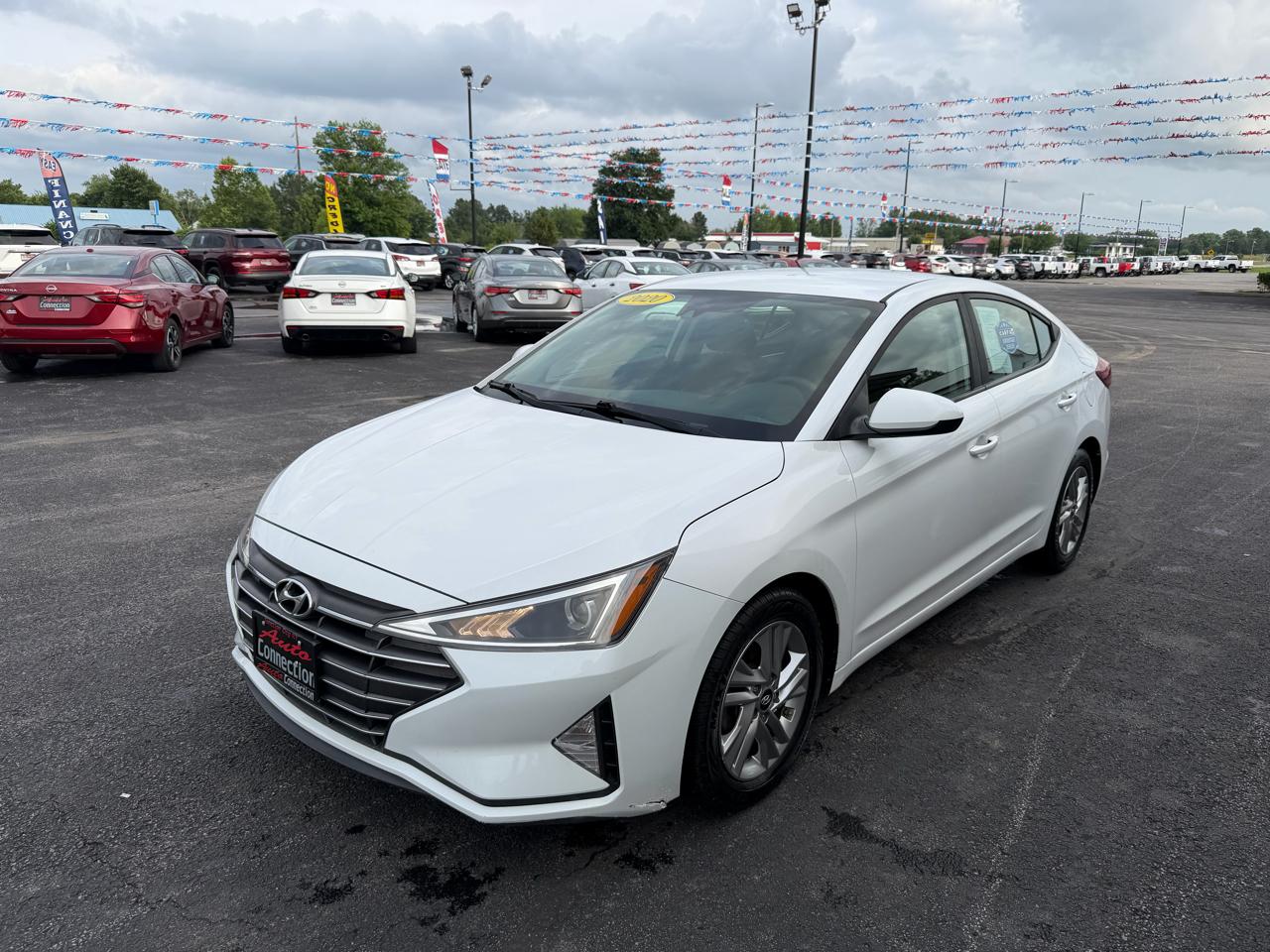 Hyundai Elantra SEL IVT 2020