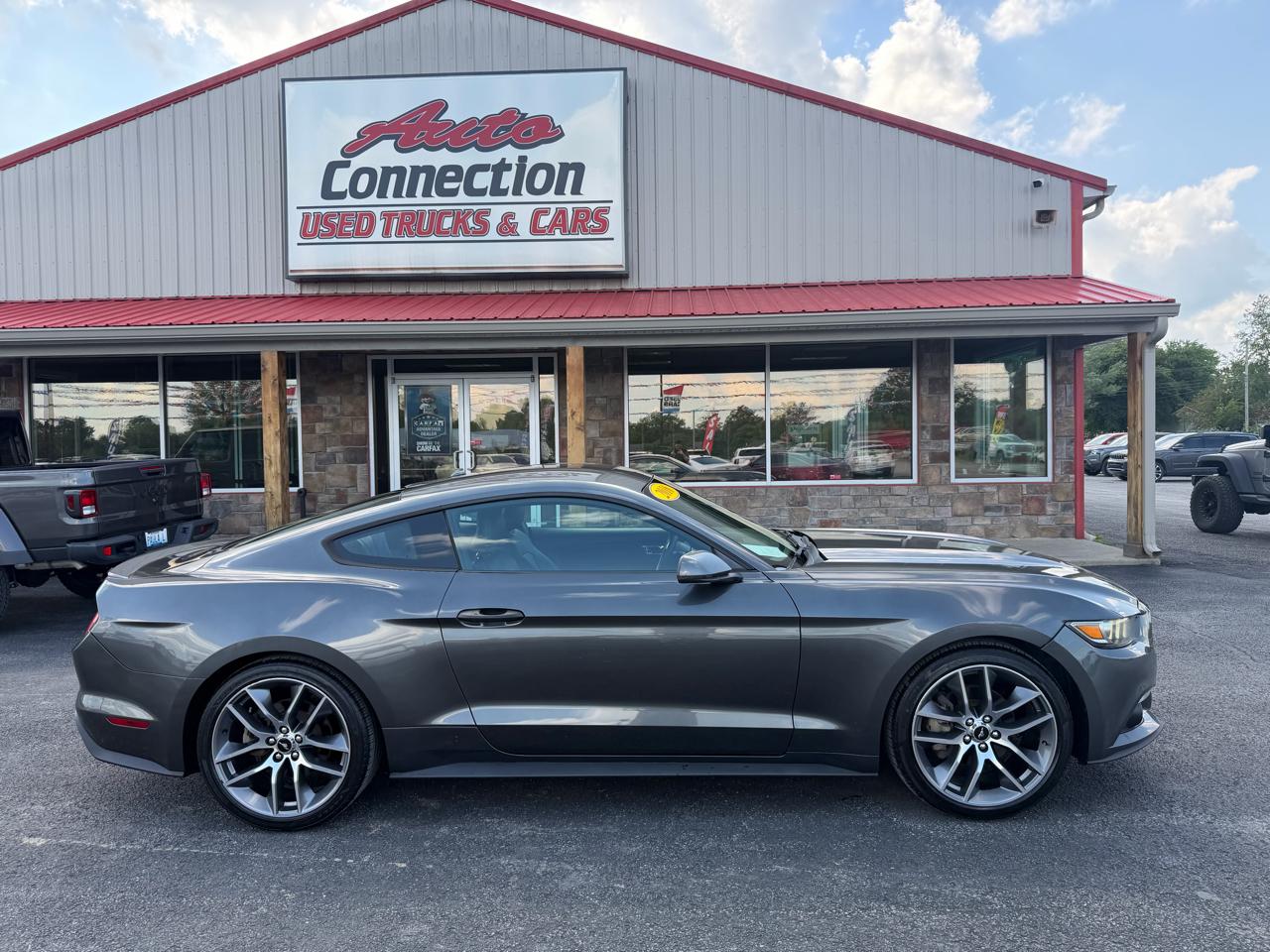 Ford Mustang 2dr Fastback EcoBoost 2016
