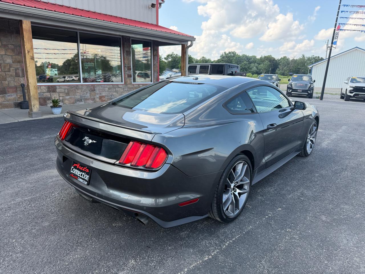 Ford Mustang 2dr Fastback EcoBoost 2016
