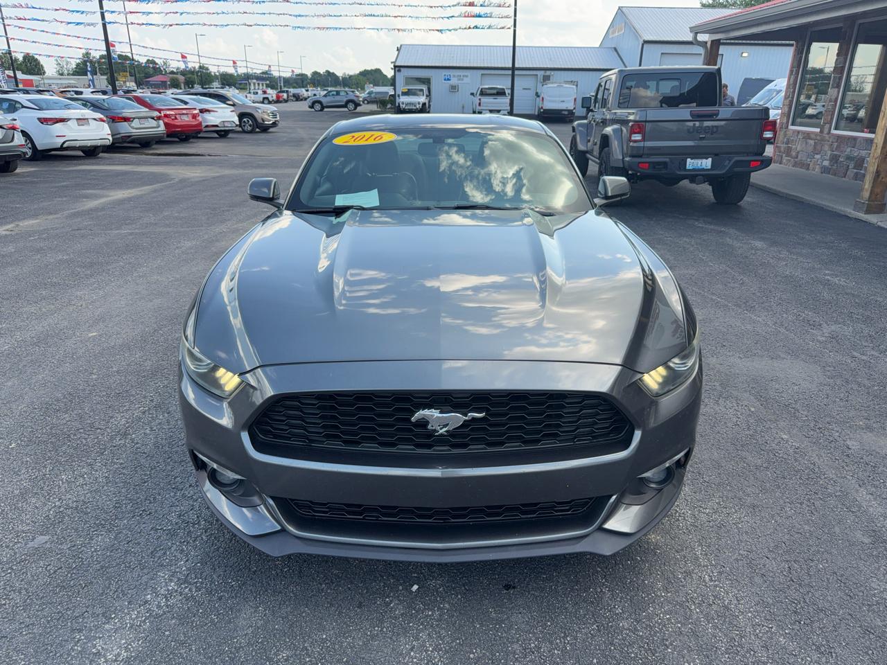 Ford Mustang 2dr Fastback EcoBoost 2016
