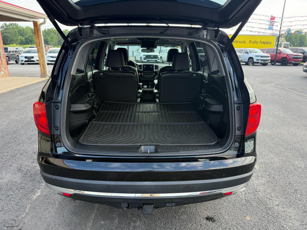 Honda Pilot AWD 4dr Elite w/RES & Navi 2016