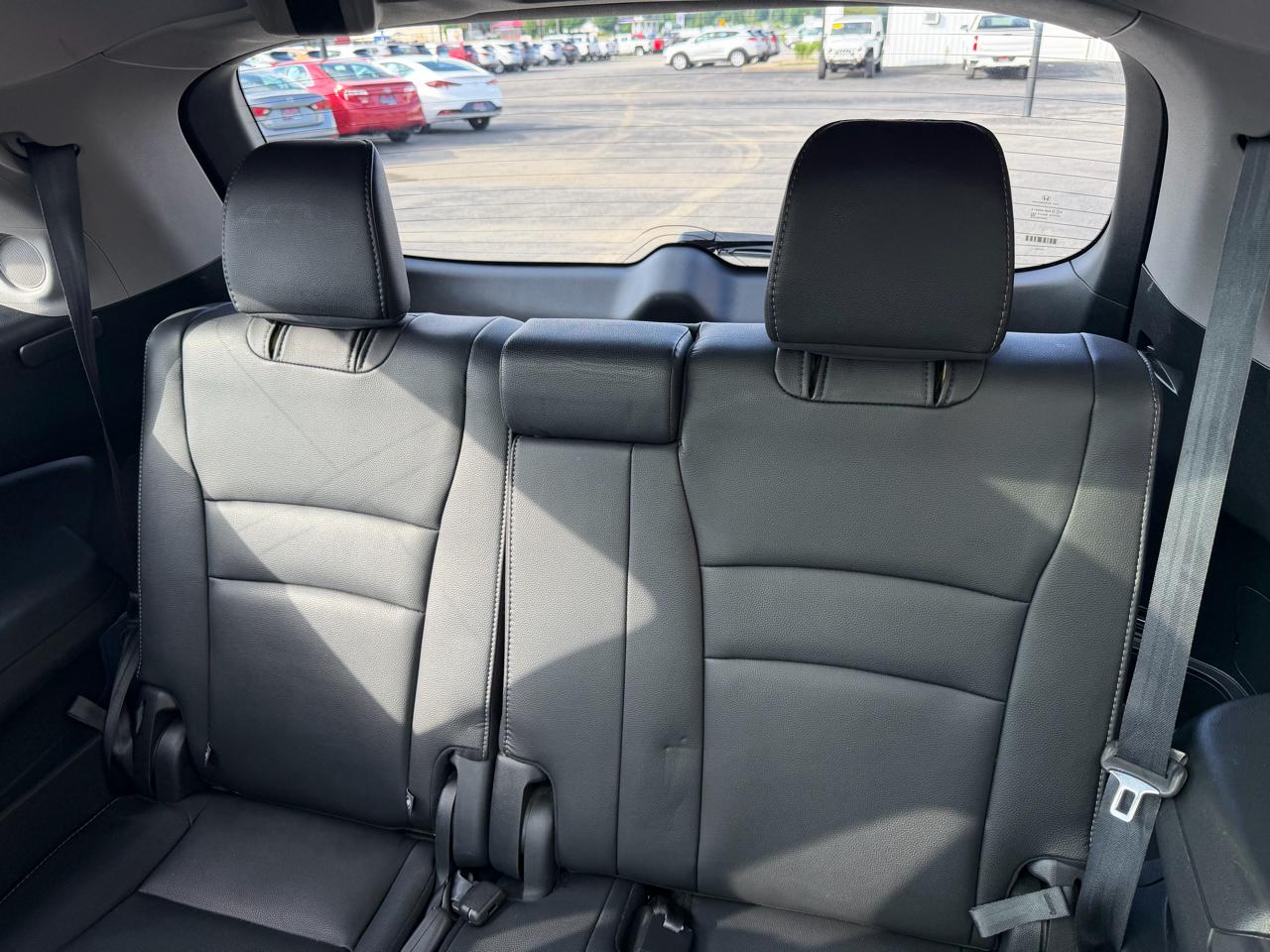 Honda Pilot AWD 4dr Elite w/RES & Navi 2016