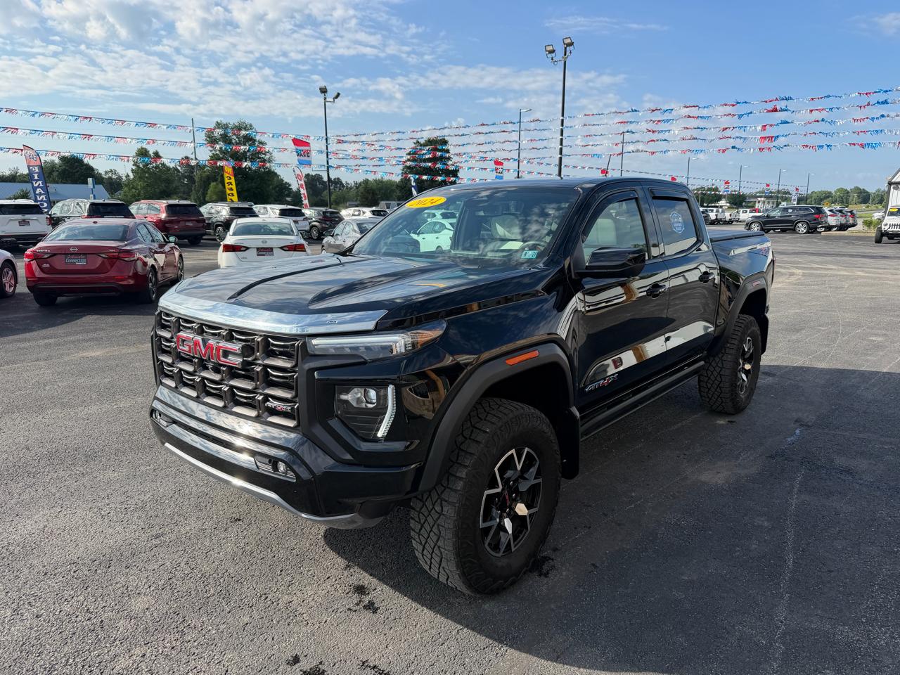 GMC Canyon 4WD Crew Cab AT4X 2024