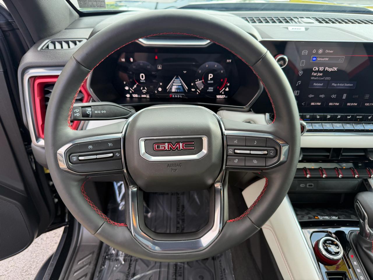 GMC Canyon 4WD Crew Cab AT4X 2024