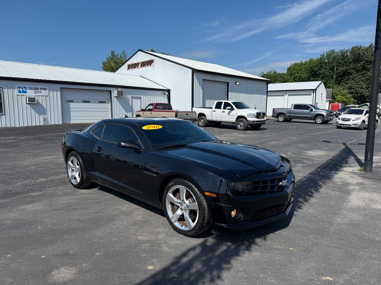 2010 Chevrolet Camaro 2dr Cpe 2SS