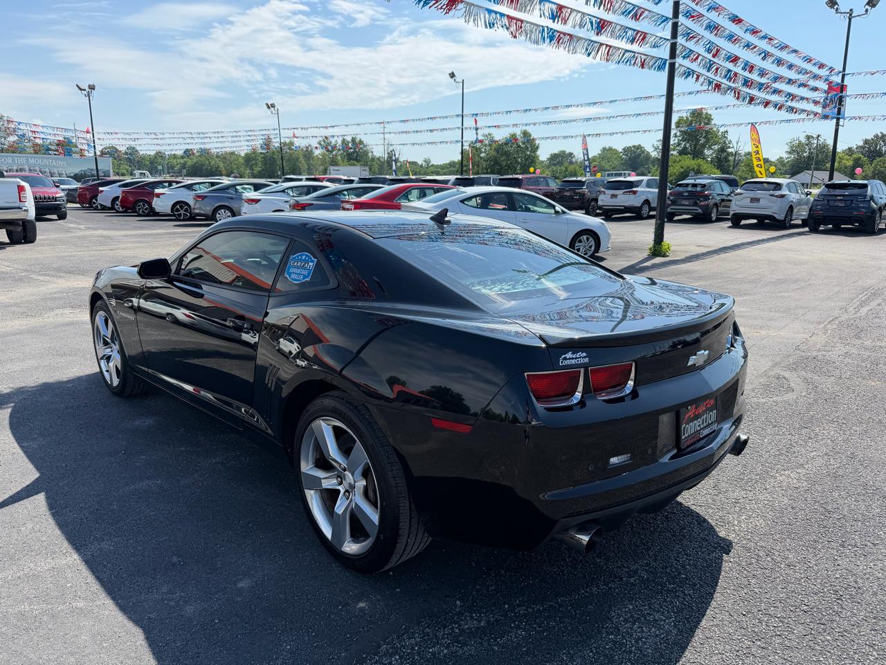 Chevrolet Camaro 2dr Cpe 2SS 2010