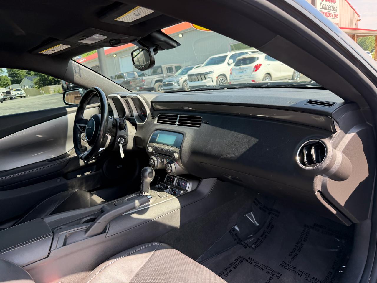 Chevrolet Camaro 2dr Cpe 2SS 2010
