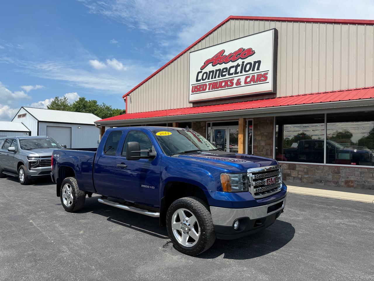 GMC Sierra 2500HD 4WD Ext Cab 144.2" SLE 2013
