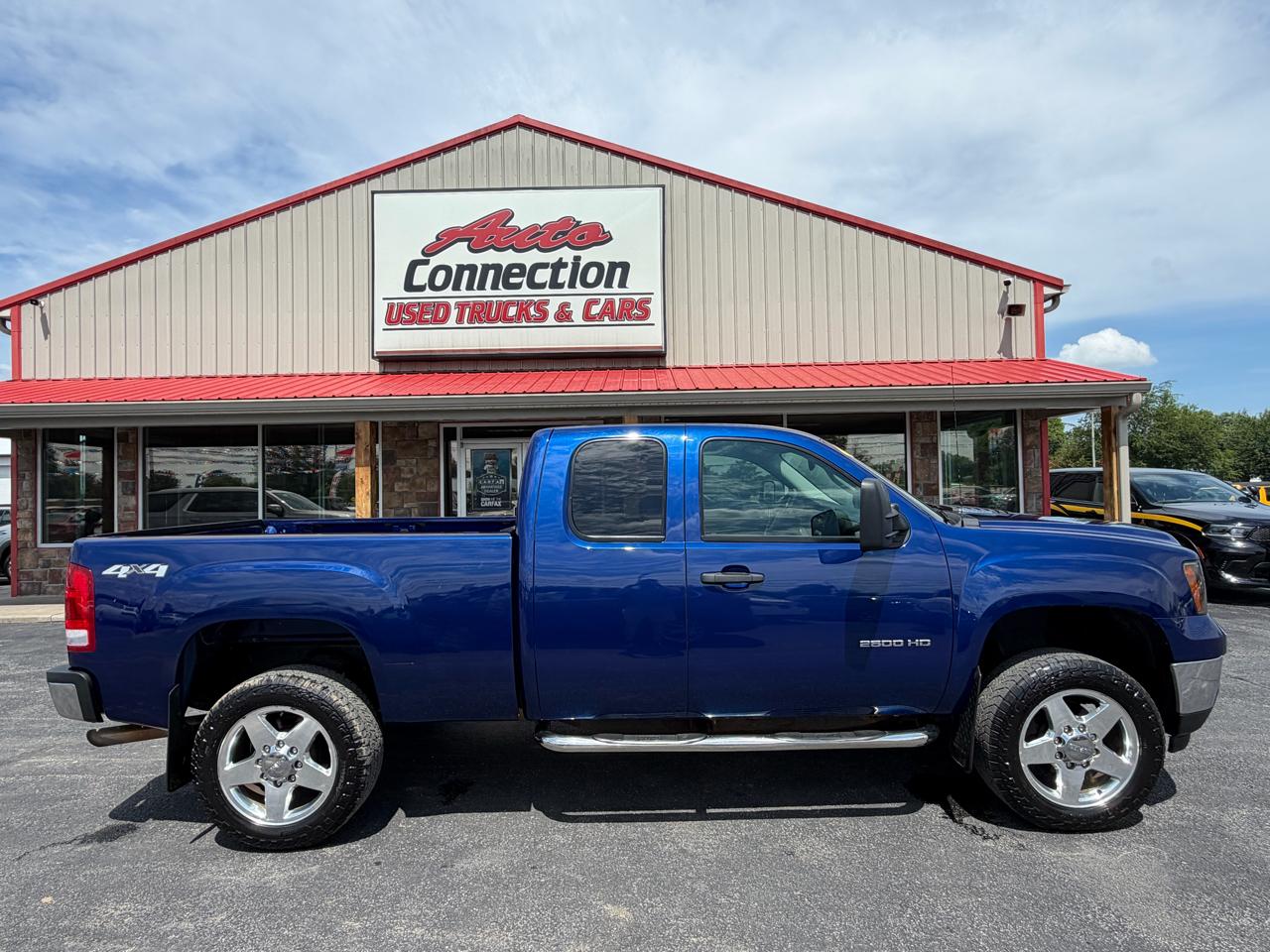GMC Sierra 2500HD 4WD Ext Cab 144.2" SLE 2013