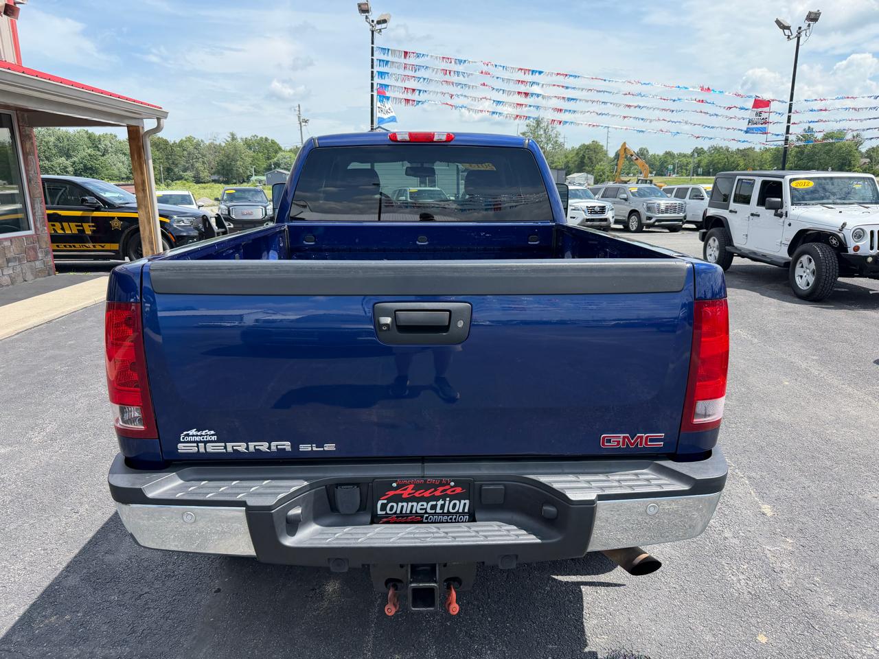 GMC Sierra 2500HD 4WD Ext Cab 144.2" SLE 2013