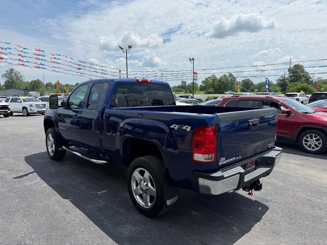 GMC Sierra 2500HD 4WD Ext Cab 144.2" SLE 2013