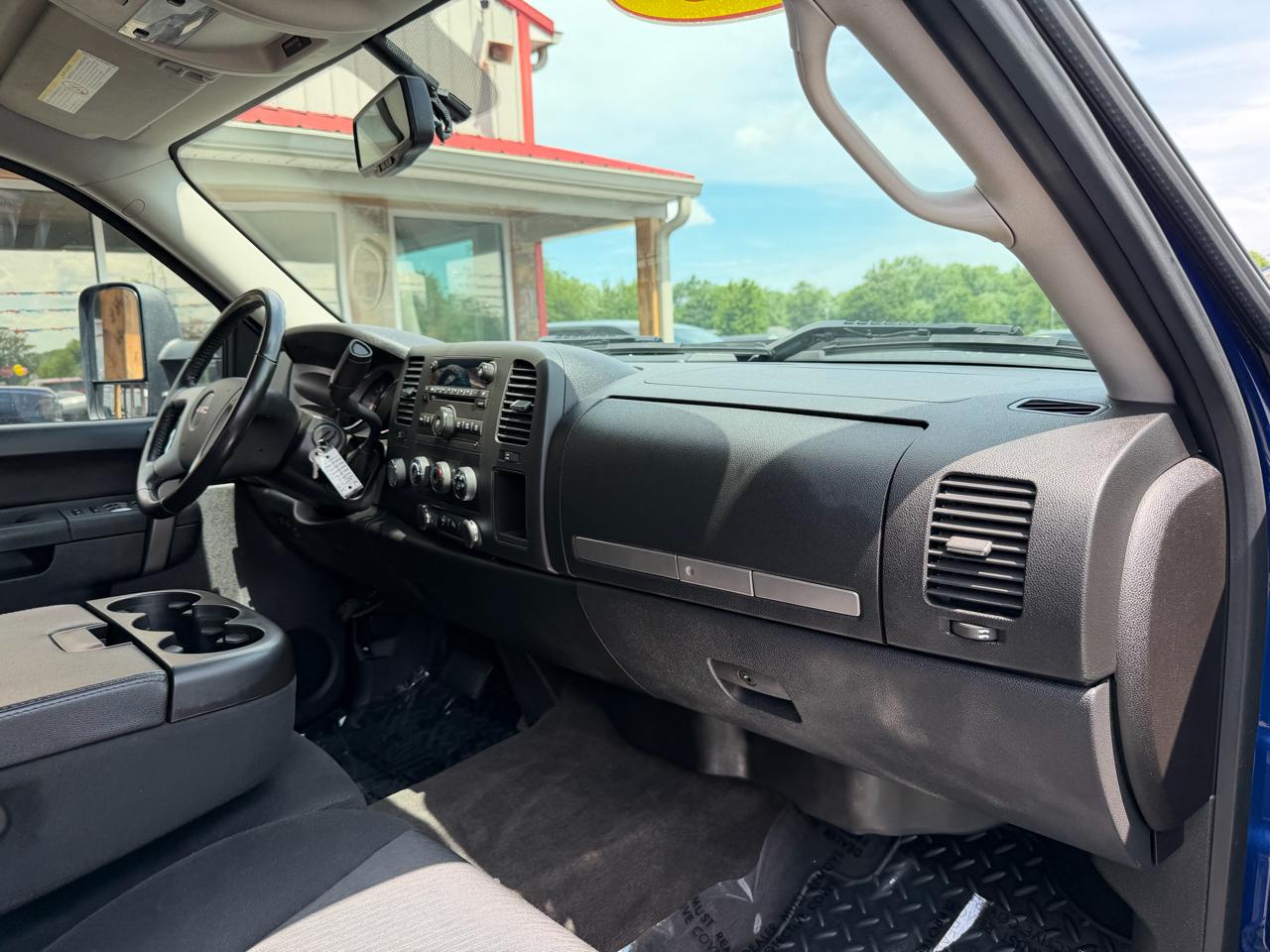 GMC Sierra 2500HD 4WD Ext Cab 144.2" SLE 2013