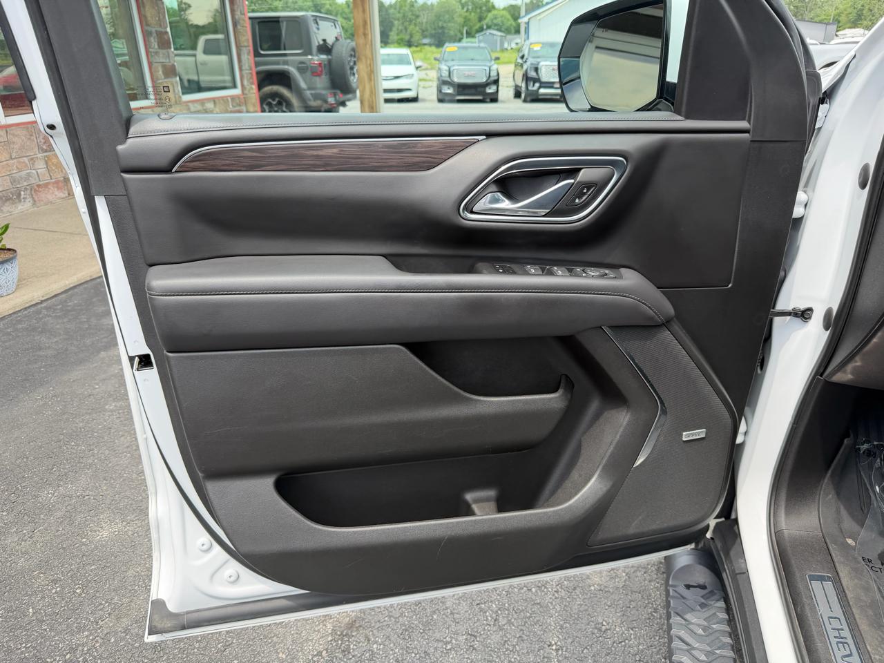 Chevrolet Tahoe 4WD 4dr Z71 2023