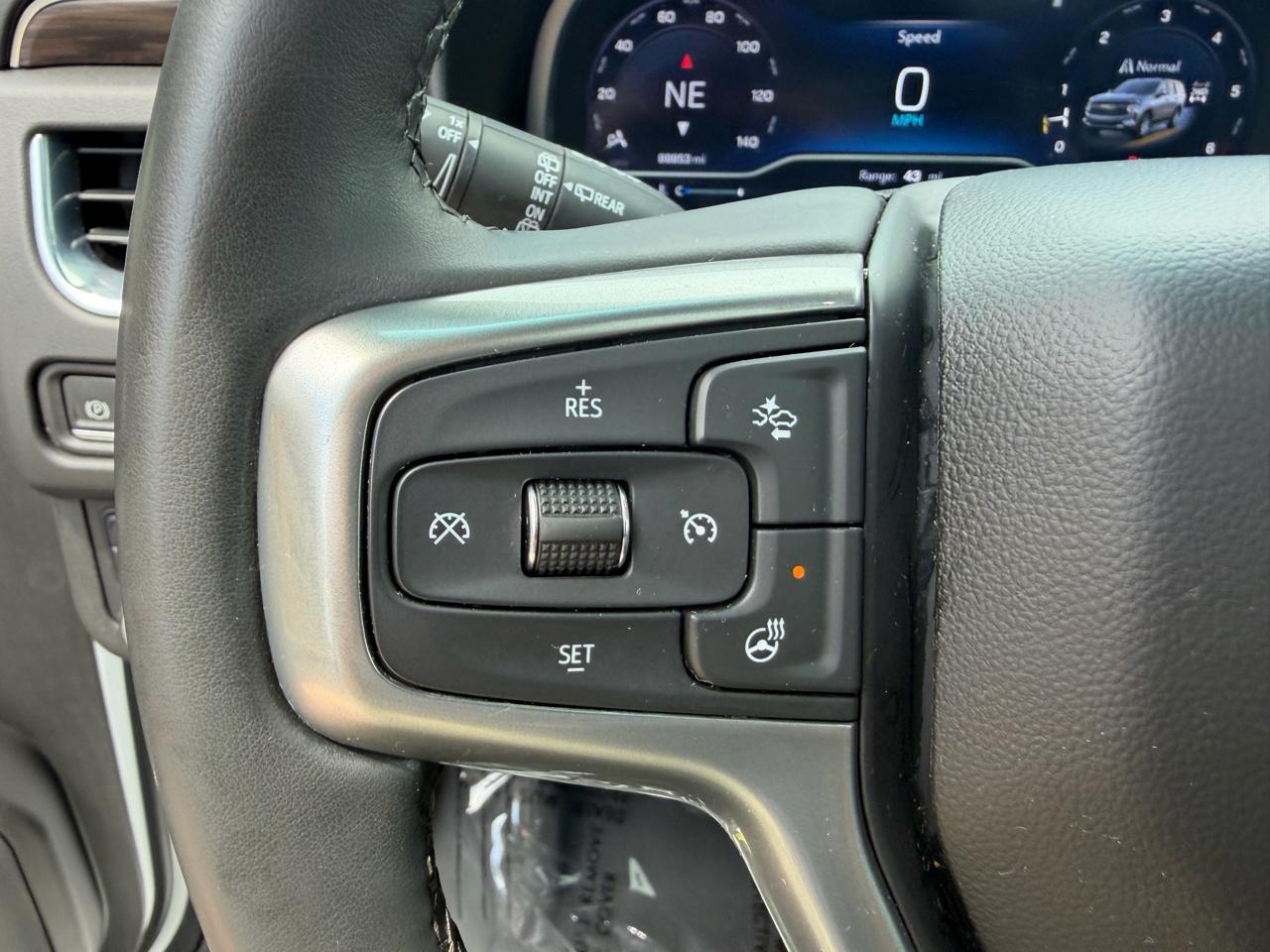 Chevrolet Tahoe 4WD 4dr Z71 2023
