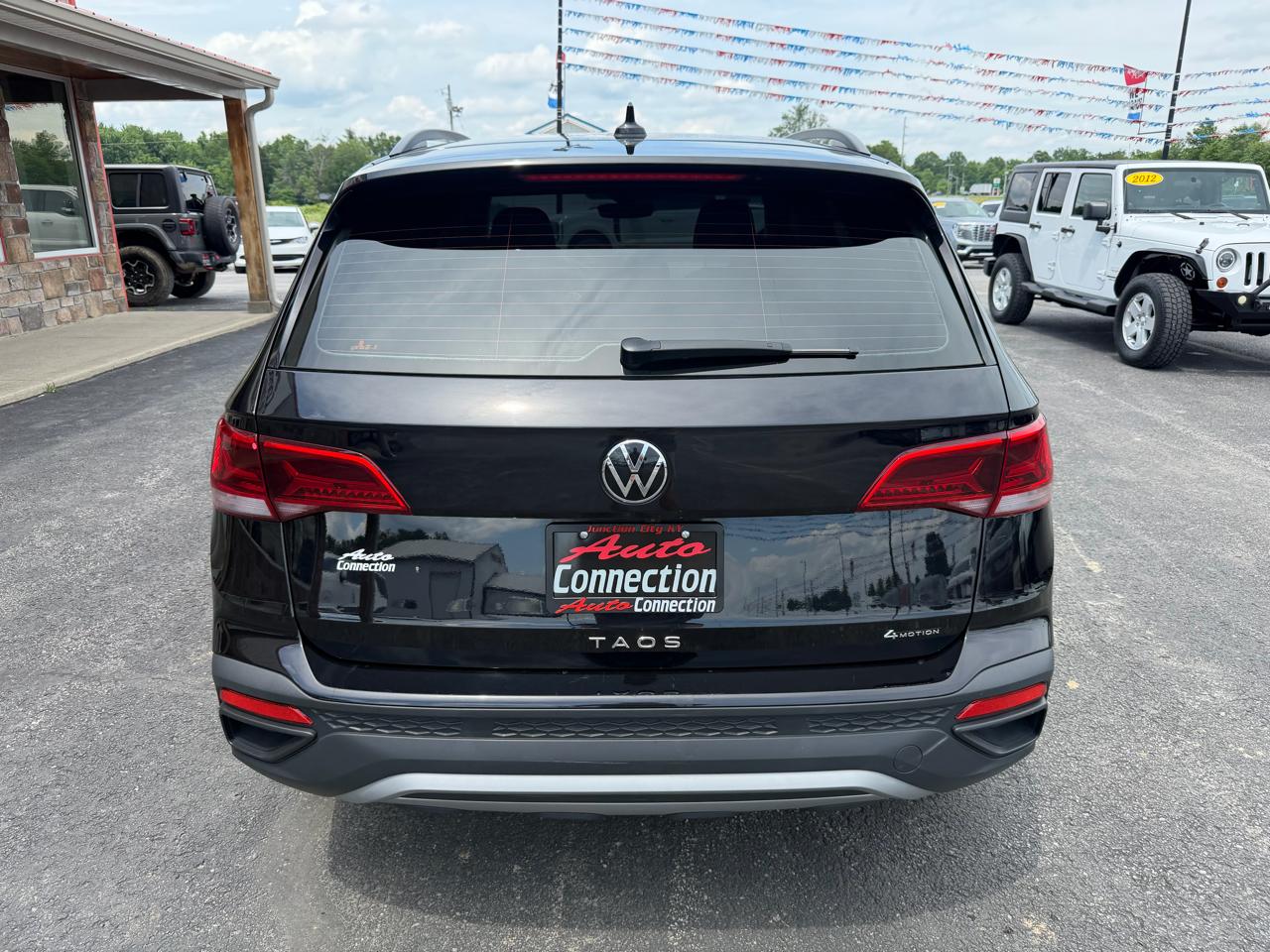 Volkswagen Taos S 4MOTION 2024