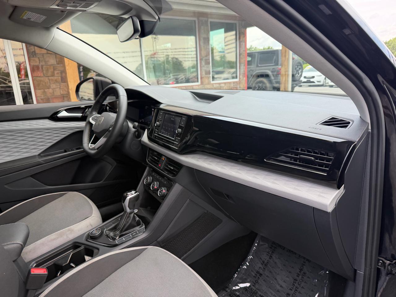 Volkswagen Taos S 4MOTION 2024