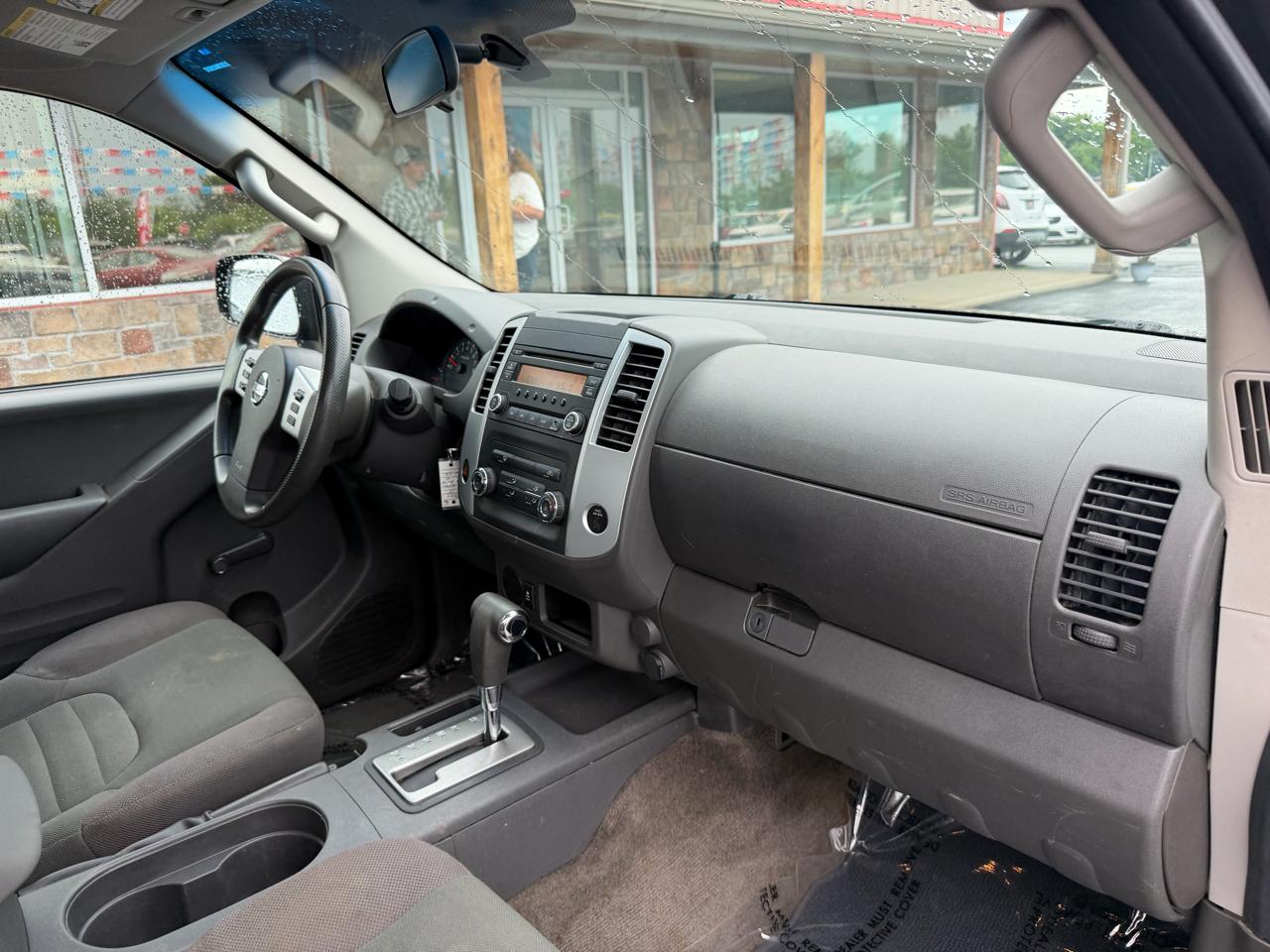 Nissan Frontier 2WD King Cab I4 Auto S 2015