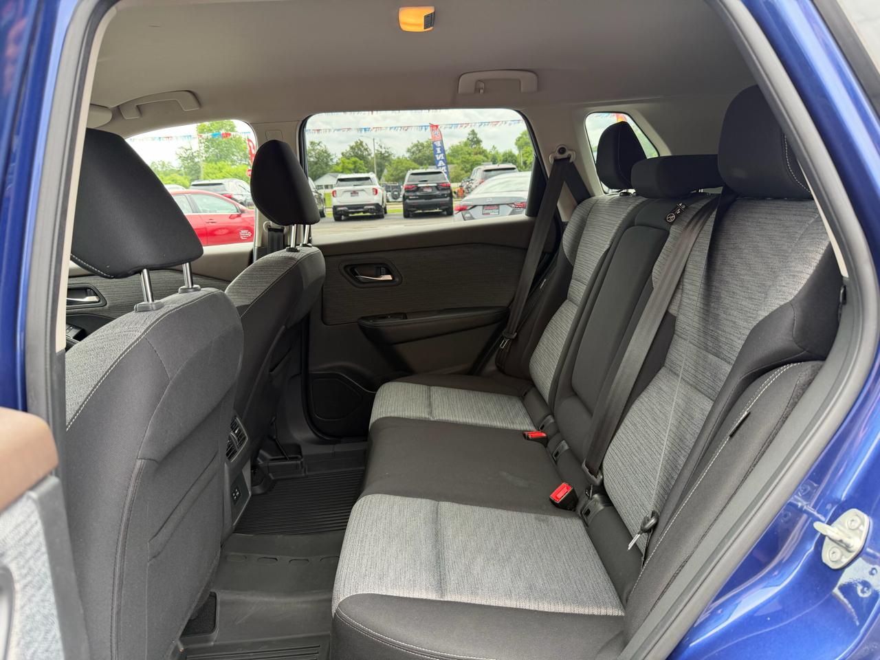 Nissan Rogue AWD SV 2021