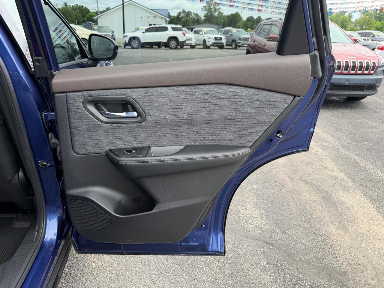 Nissan Rogue AWD SV 2021