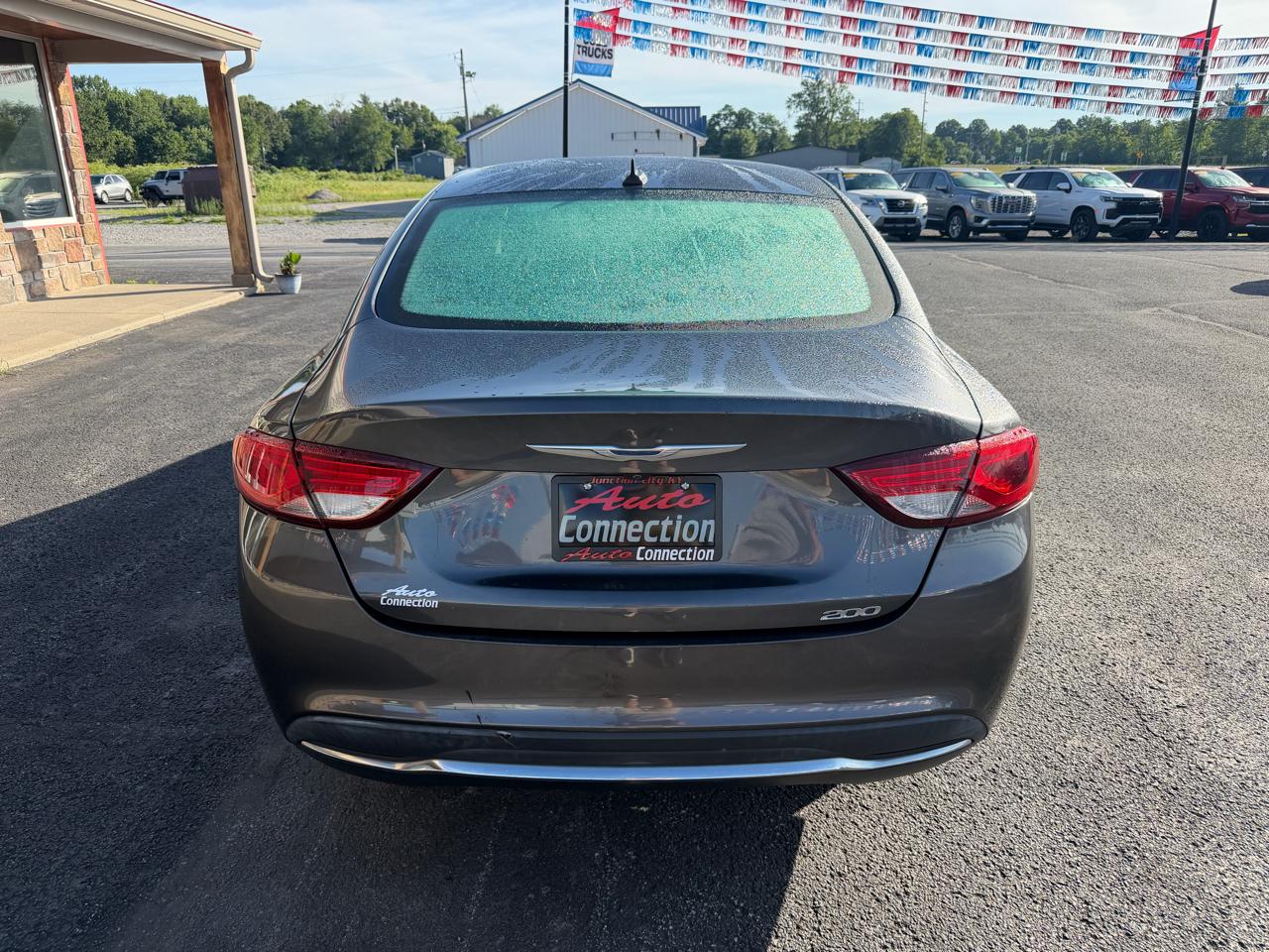 Chrysler 200 4dr Sdn Limited FWD 2015