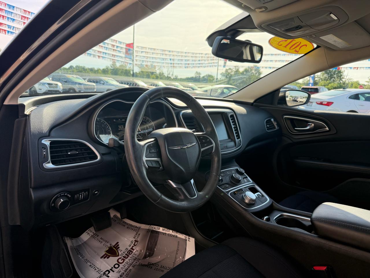 Chrysler 200 4dr Sdn Limited FWD 2015
