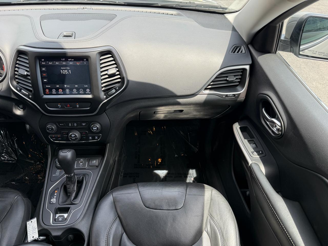 Jeep Cherokee Latitude Lux 4x4 2021