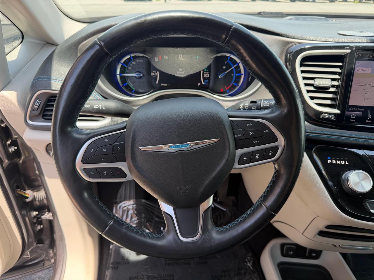 Chrysler Pacifica Hybrid Touring L FWD 2021
