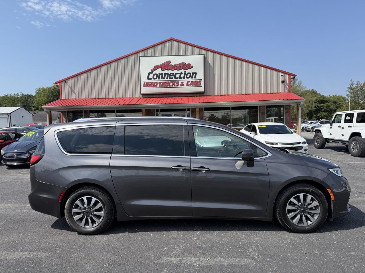 Chrysler Pacifica Hybrid Touring L FWD 2021