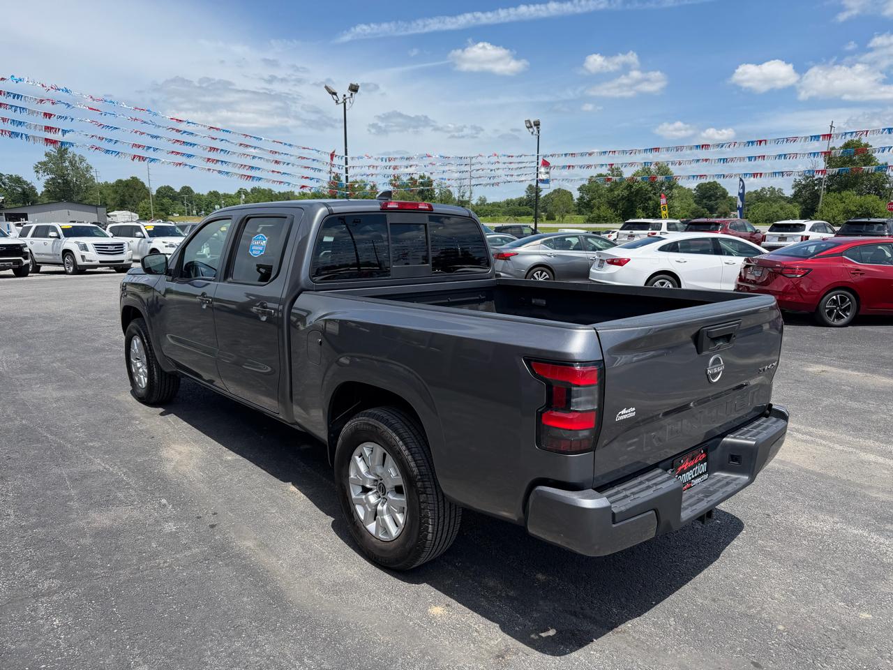 Nissan Frontier Crew Cab 4x4 SV Auto Long Bed 2022