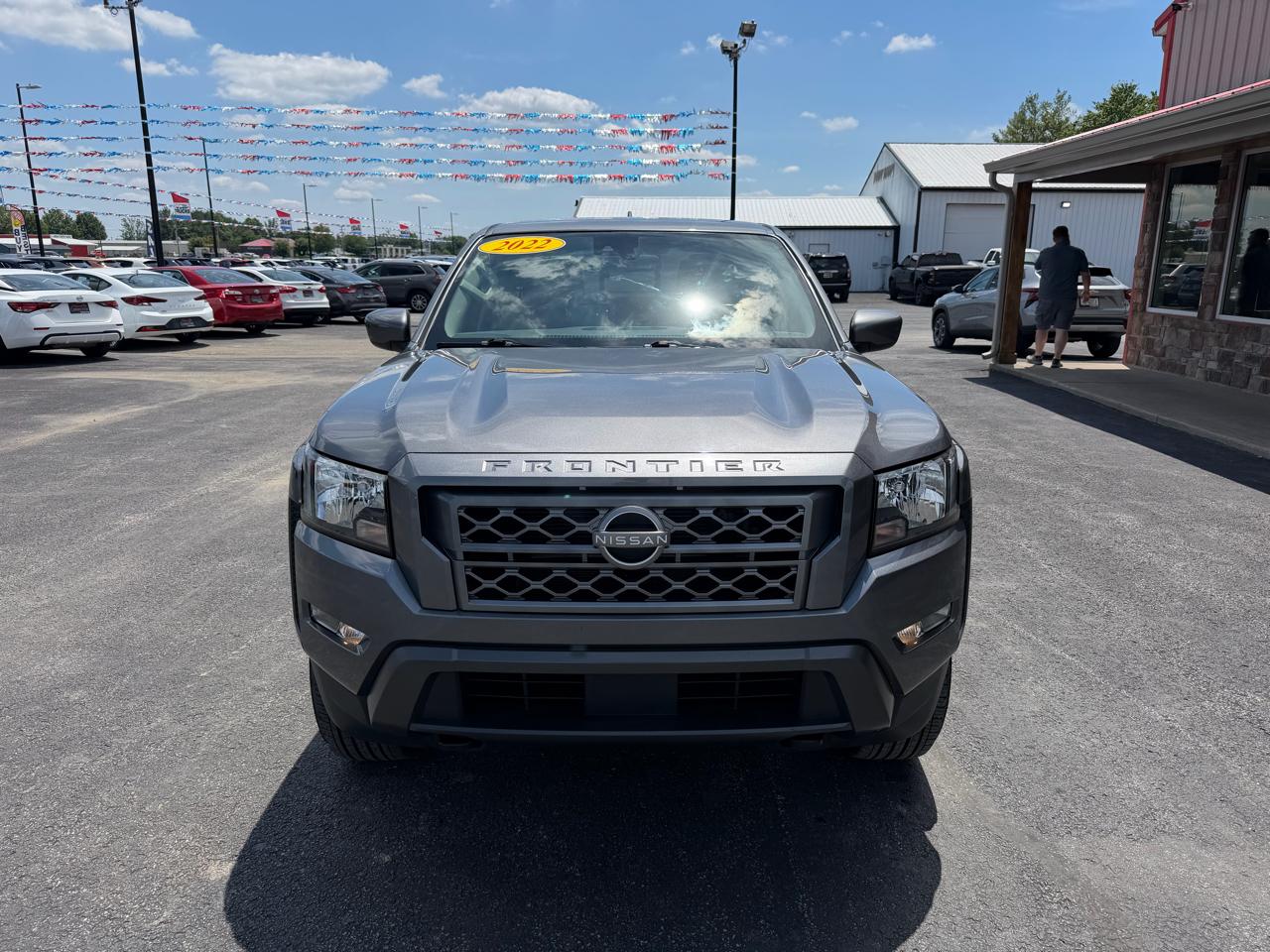 Nissan Frontier Crew Cab 4x4 SV Auto Long Bed 2022