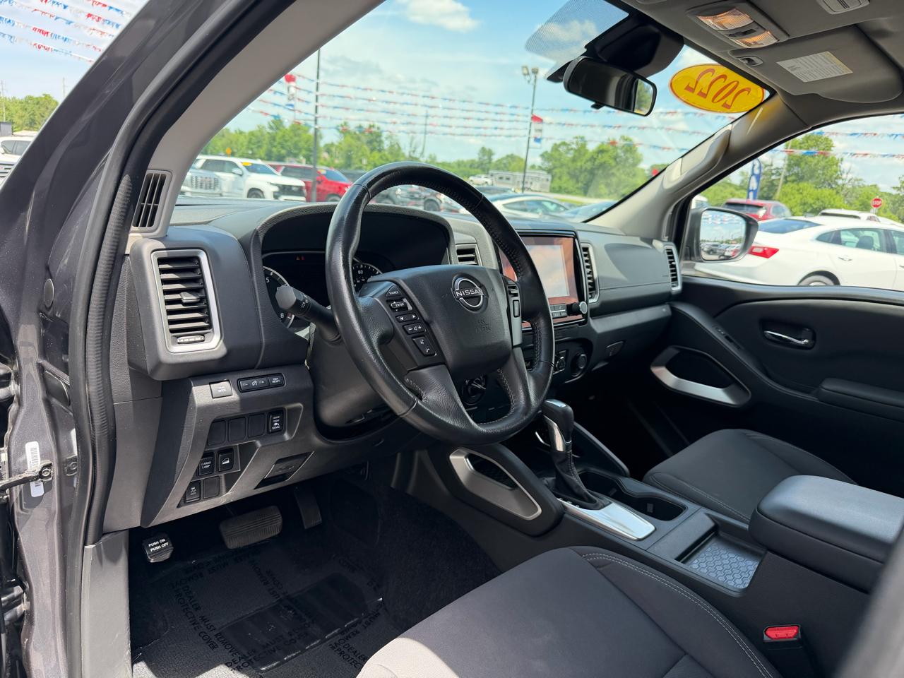 Nissan Frontier Crew Cab 4x4 SV Auto Long Bed 2022