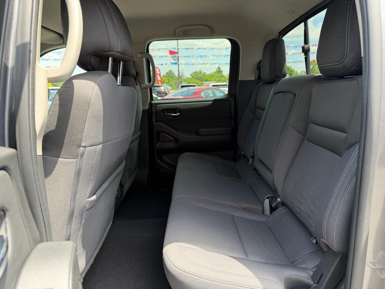 Nissan Frontier Crew Cab 4x4 SV Auto Long Bed 2022