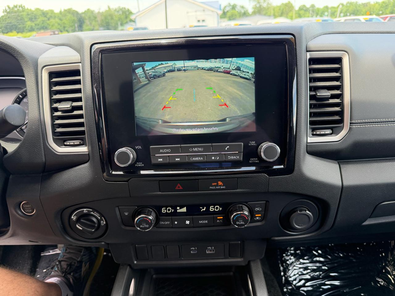 Nissan Frontier Crew Cab 4x4 SV Auto Long Bed 2022