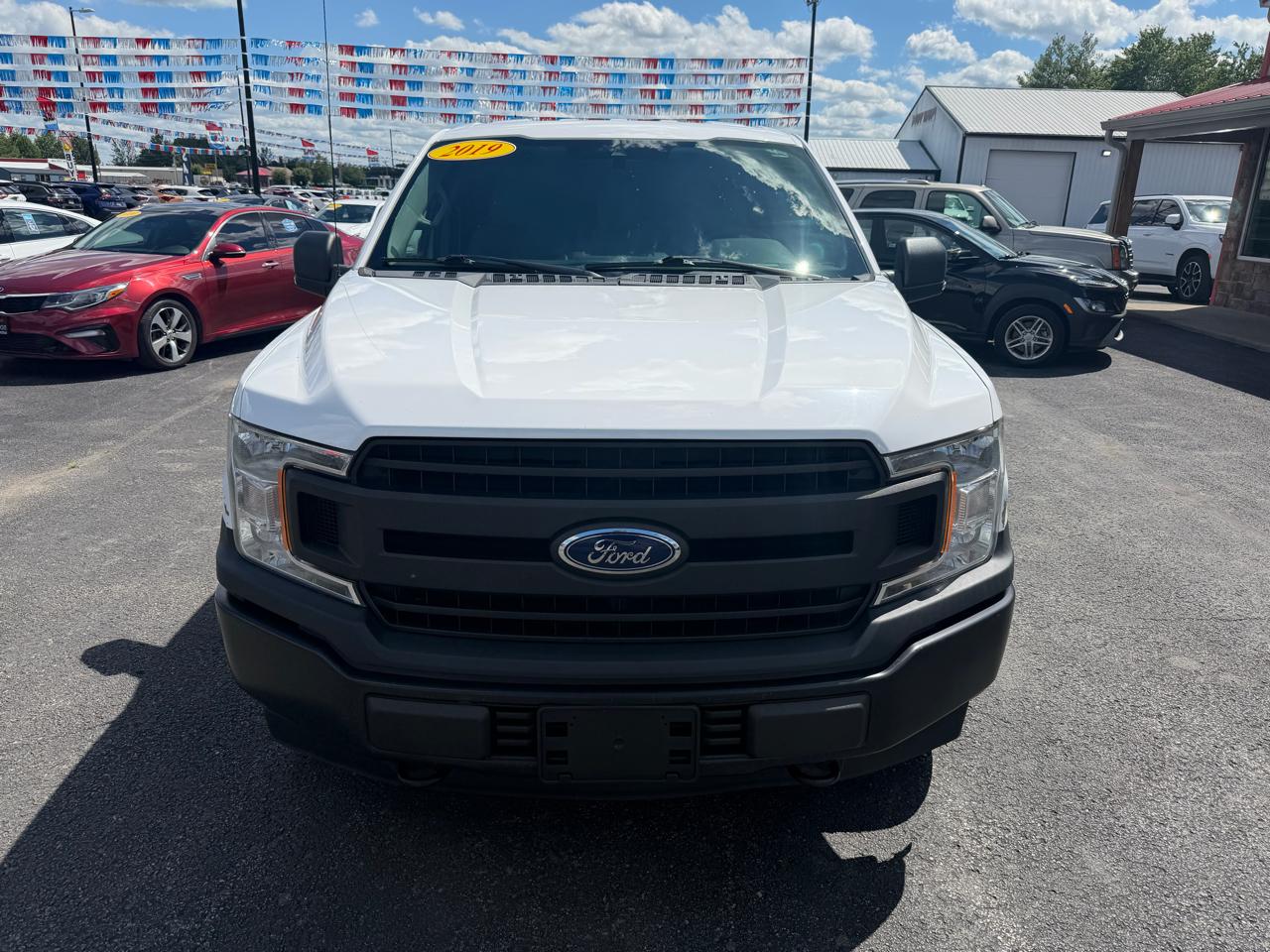 Ford F-150 4WD Reg Cab 126" XL 2019