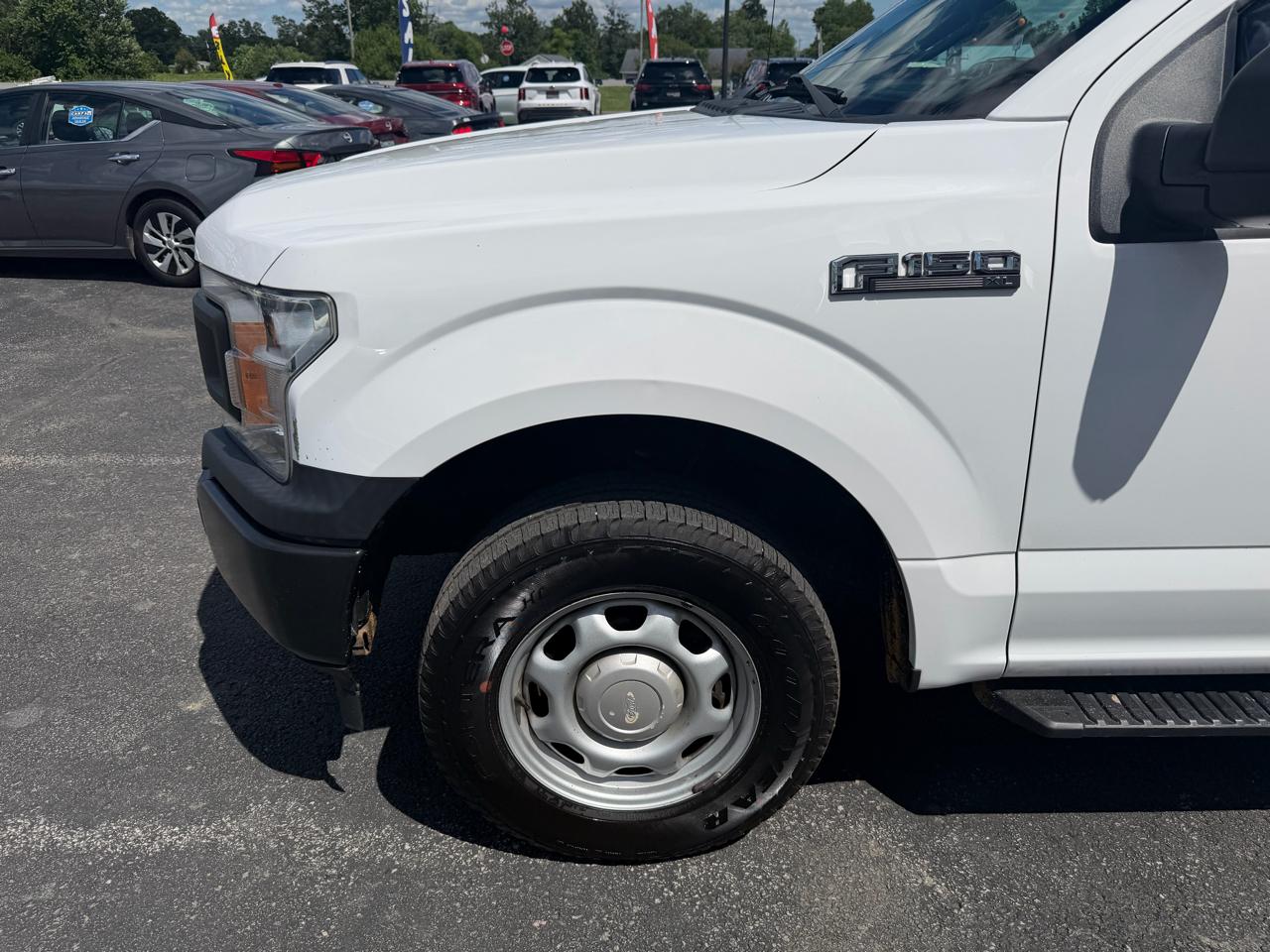 Ford F-150 4WD Reg Cab 126" XL 2019