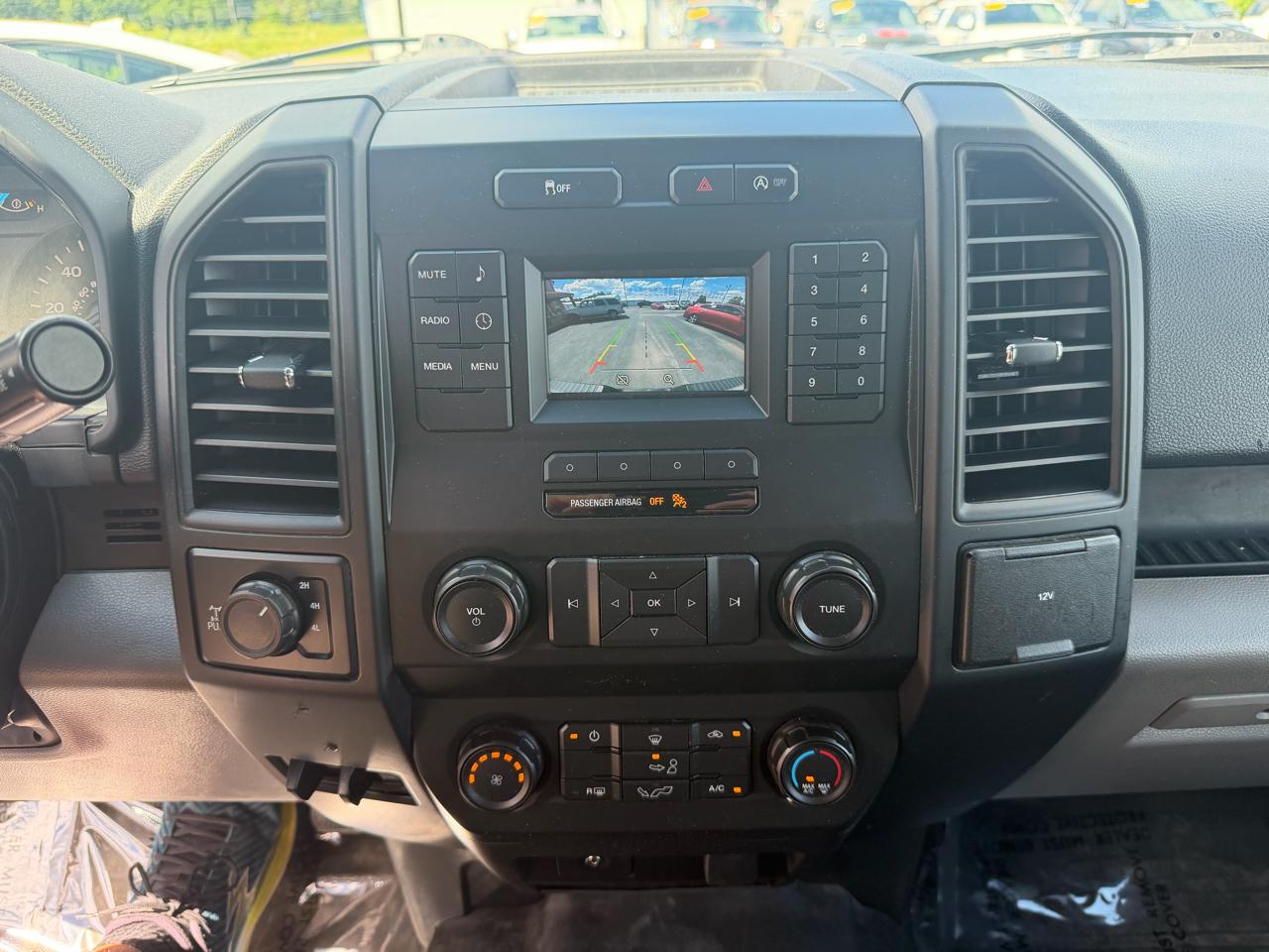 Ford F-150 4WD Reg Cab 126" XL 2019