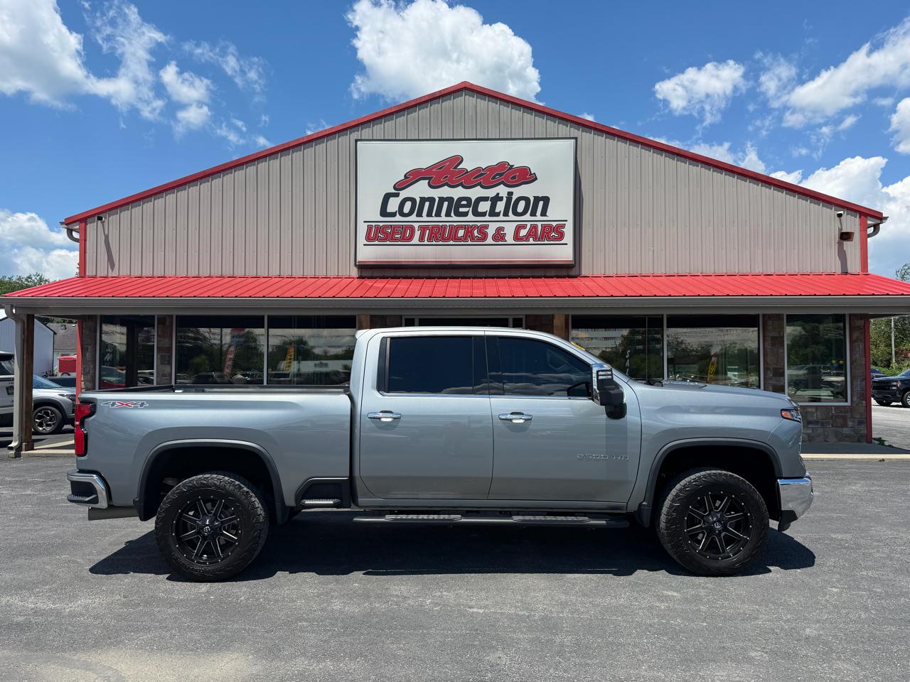 Chevrolet Silverado 2500HD 4WD Crew Cab 159" LTZ 2024