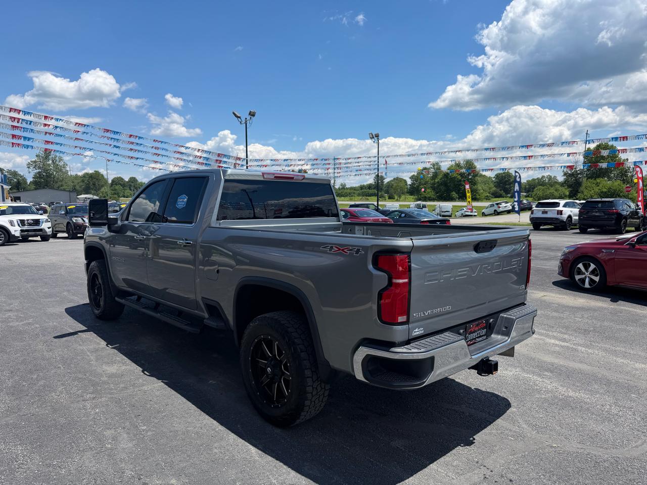 Chevrolet Silverado 2500HD 4WD Crew Cab 159" LTZ 2024