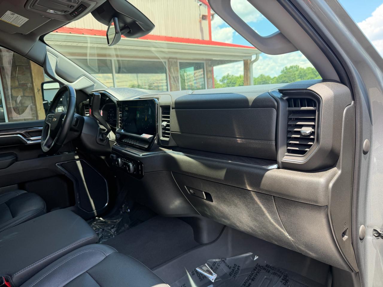 Chevrolet Silverado 2500HD 4WD Crew Cab 159" LTZ 2024